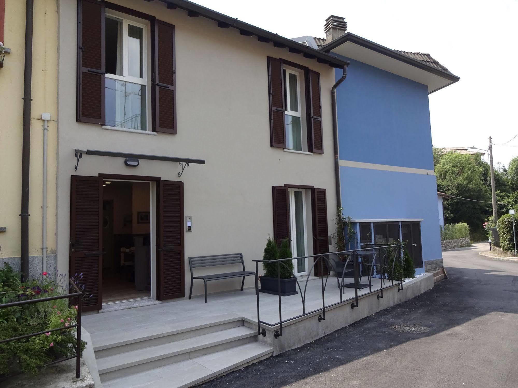 Italianway - Affittacamere Brenna San Fermo della Battaglia 외부 사진